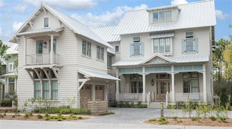 Take a look at this gorgeous beach house! | Beach house exterior, Beach house design, House exterior