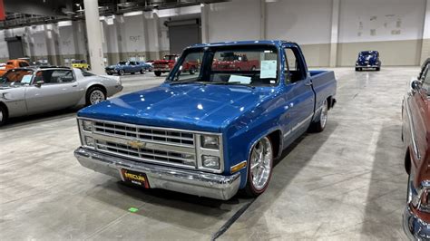 1982 Chevrolet C10 Custom Pickup for Sale at Auction - Mecum Auctions