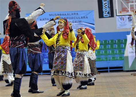 T Rkiye Halk Oyunlar Federasyonu Zeybek Grup Yar Mas Haberler