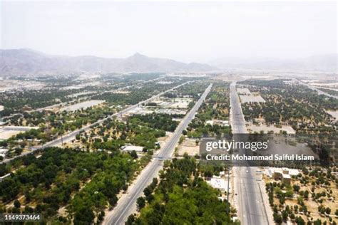 Saudi Hajj Mount Arafat Photos and Premium High Res Pictures - Getty Images