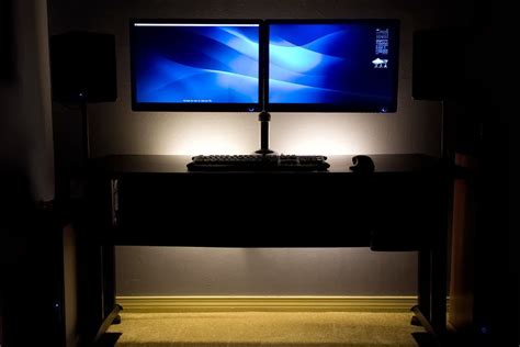 DIY PC Desk Mods: Neat Dual Dell Monitor PC Desk Setup