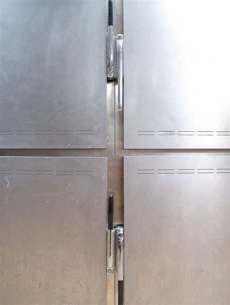 Stainless Steel vs. Stainless Look Refrigerator