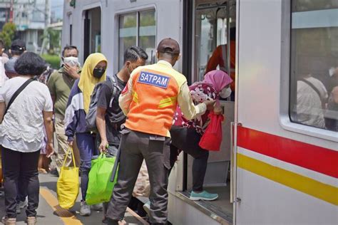 Cegah Tindak Kriminal Dan Asusila Di KRL KAI Commuter Optimalkan