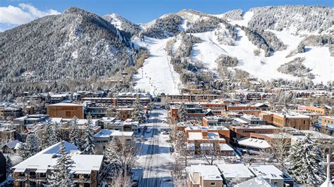 5 reasons to Visit Aspen in Early Winter | Aspen