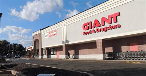 Giant Launches Emergency Grant Program for PA Farmers and Small Food Processors