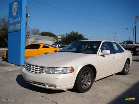 White Diamond 2002 Cadillac Seville Sls Exterior Photo 43158537