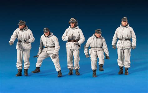 1 35 German Tank Crew Winter Uniforms Special Edition Hobby Sense