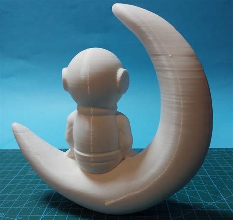 Free Stl File Astronaut Astronaut 🧑‍🚀 ・3d Printer Model To Download・cults