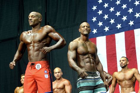 Bodybuilders share Instagram photos from behind the scenes of the San