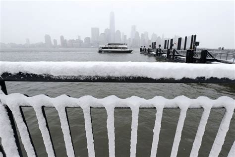 Massive Snowstorm Slams The Northeast Abc News