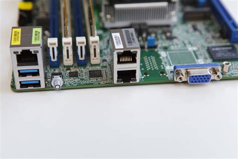 Тест и обзор: ASRock Rack D1622D4I - материнская плата Mini-ITX с mini ...