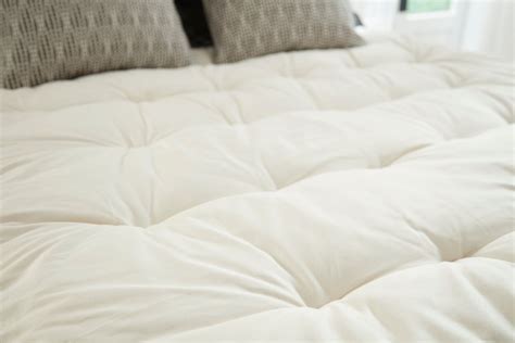 Natural Wool Mattress Topper in 2023 | Wool mattress, Natural wool ...