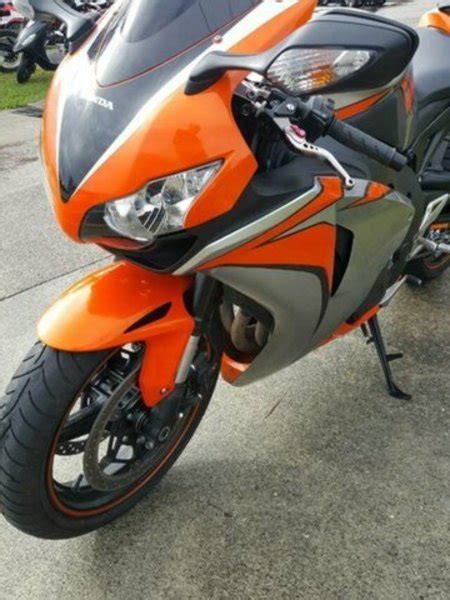 2010 HONDA CBR1000RR FIREBLADE JBFD3989616 JUST BIKES