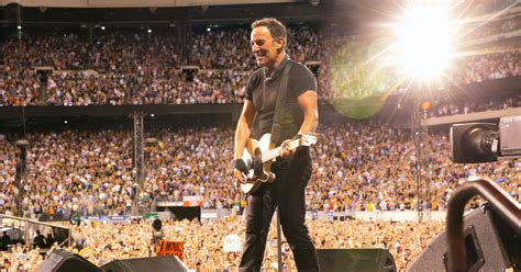 Bruce Springsteen Announces Lots More 2024 Tour Dates Best Classic Bands