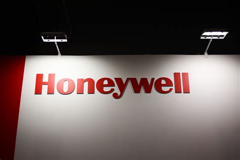 Honeywell Stock Is at the Bottom Of the Dow After Split News | Kiplinger