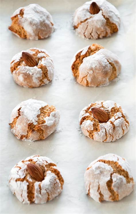 Amaretti - Italian Chewy Almond Cookies - Italian Recipe Book