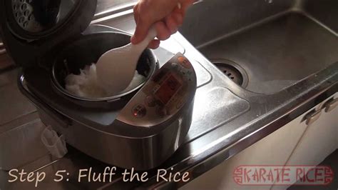 How To Cook Rice In A Rice Cooker Youtube