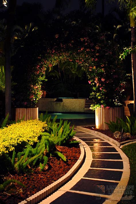 Residential Landscape Lighting Gallery Page 4 - Landscape Lighting ...