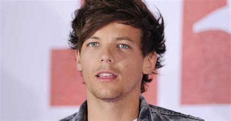 One Direction's Louis Tomlinson Twitter comeback to parents who claimed song was too sexy ...