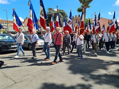 La C R Monie Du Souvenir Des Conscrits De Villefranche Sur Sa Ne Un