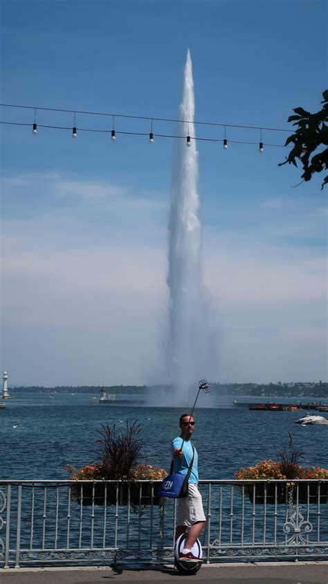 LES PLUS BEAUX DECORS A SELFIE Le Jet d eau emblème de Genève