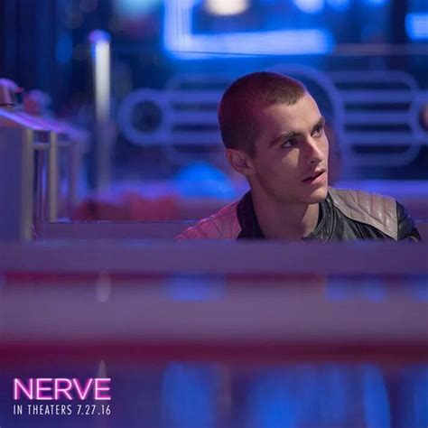 Nerve Trailers Tv Spots Images And Posters Dave Franco Nerve Movie