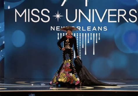 Miss Chile recupera opción con traje típico junto con reinas