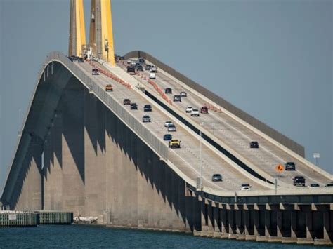 The Sunshine Skyway Bridge Dare To Drive Florida S Scariest Bridge