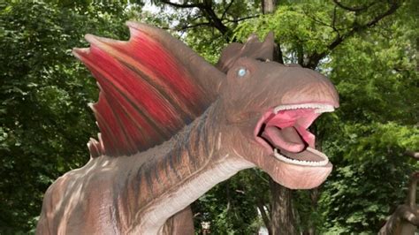 Weird Dinosaurs: Top 10 Funny-Looking Dinosaurs