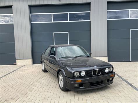 Włoskie M3 na sprzedaż Ile kosztuje E30 320is BMW Trends