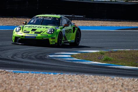 Porsche Endurance Werner Neugebauer E Rubens Barrichello Conquistam A