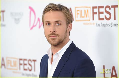 Ryan Gosling Drive Premiere With Christina Hendricks Photo