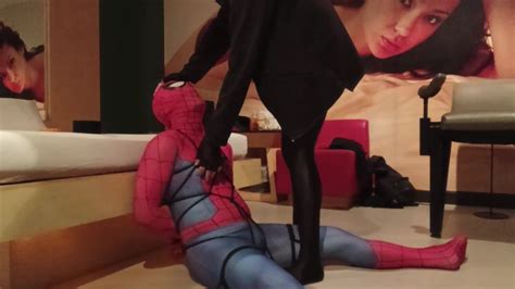 Horny Spiderman video ThisVid 日本語で