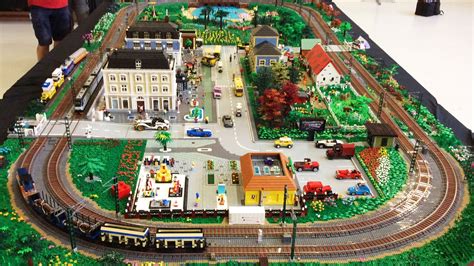 Varustaa vaarantaa kauppias lego track layout analoginen Kautta Andrew ...