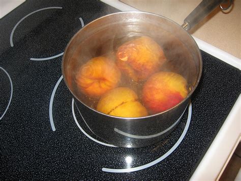 Freezing Peaches