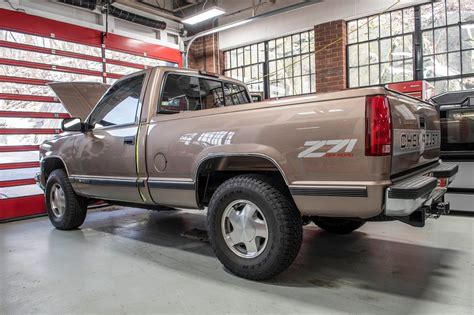 Pristine 1997 Chevy Silverado Z71 Gets Alpine Audio System