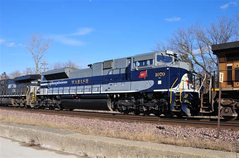 Heritage Time The Ns Wabash Heritage Unit Rolls Through No Flickr