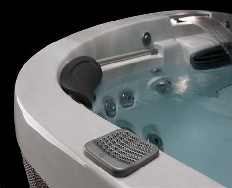 JacuzziJ 585 Hot Tub Oyster Pools Hot Tubs Wales