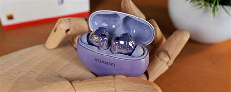 Обзор HUAWEI FreeBuds 6i — басистые наушники с мощным шумодавом