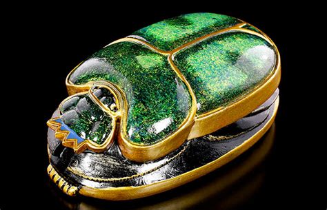 10 Scarab Beetle Symbolism Facts & Meaning: A Totem, Spirit & Power ...