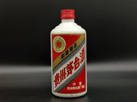 茅台酒拍卖会大热门，铁盖茅台 知乎