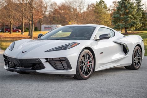 2023 Chevrolet Corvette Stingray Coupe 3lt 70th Anniversary Edition For