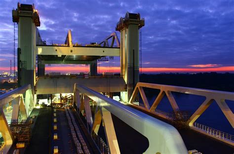 Botlekbrug Waagner Biro Bridge Systems