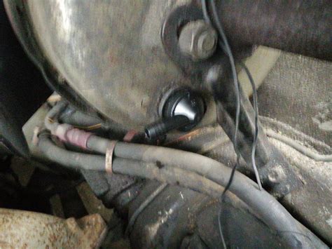 Установка клапана pcv и клапана вут от митсу — ГАЗ 31105, 2,3 л, 2004 ...