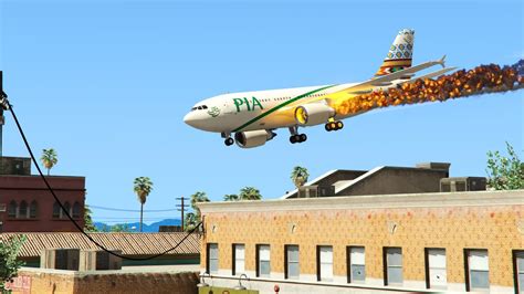 Gta 5 Airplane Emergency Crash Landing At Residential Area Youtube