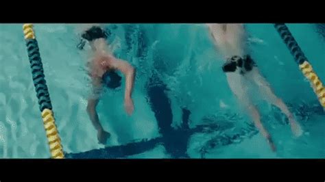 Giant Little Ones découvrez la bande annonce d un teen movie gay nouvelle génération têtu