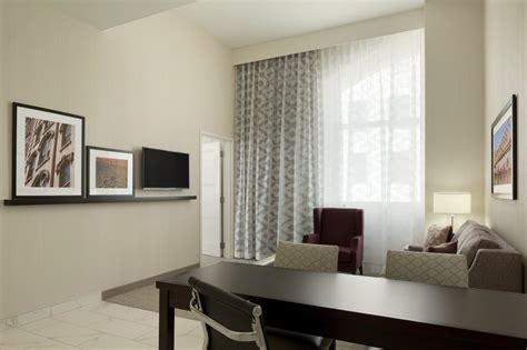 Embassy Suites by Hilton Louisville Downtown Photo Gallery