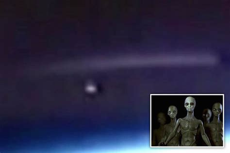 NASA Alien Cover Up ISS Captures Gigantic UFO Before Dimming Feed