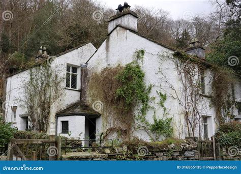 Dove Cottage Home Of The Poet William Wordsworth Grasmere Lake