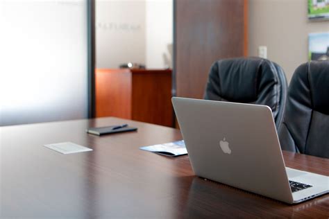 construction batiment industriel les etapes normes srbi